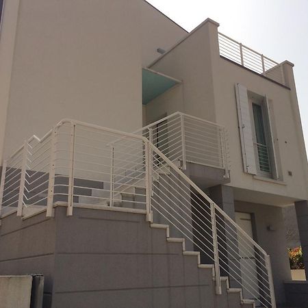 Appartamenti Villa Giulia - Walterigato Apartments Solo Per Famiglie Лідо-ді-Єзоло Екстер'єр фото